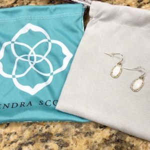 Kendra Scott Gold/white Lee earrings